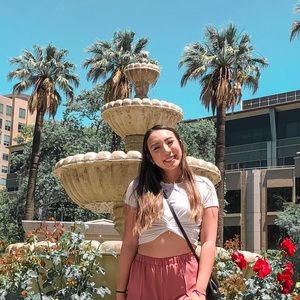 Meet your Posher, Sienna